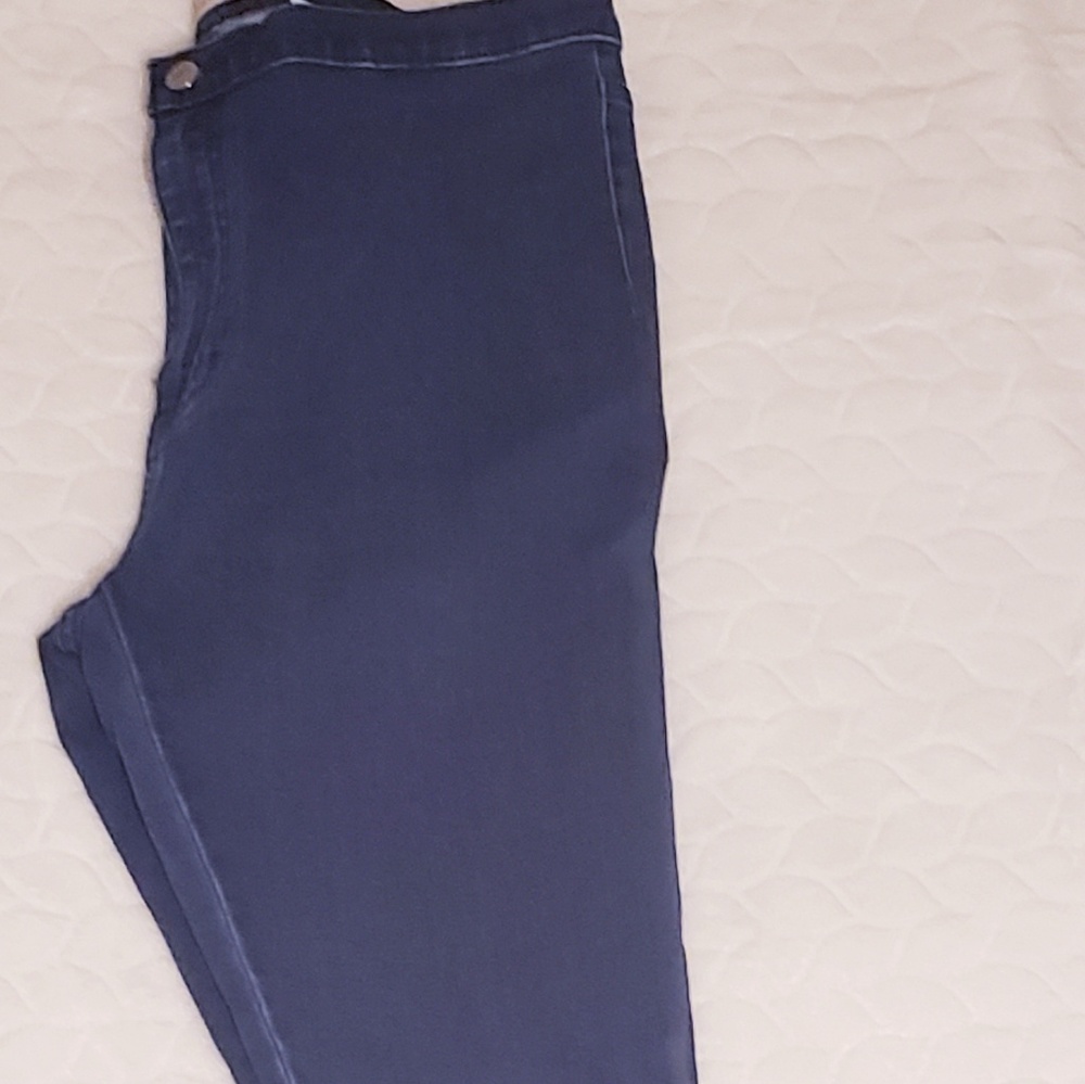 High-waisted super skinny jeans